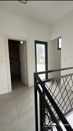 BAR'DA LÜKS EV – 225 m² YAŞAM ALANI